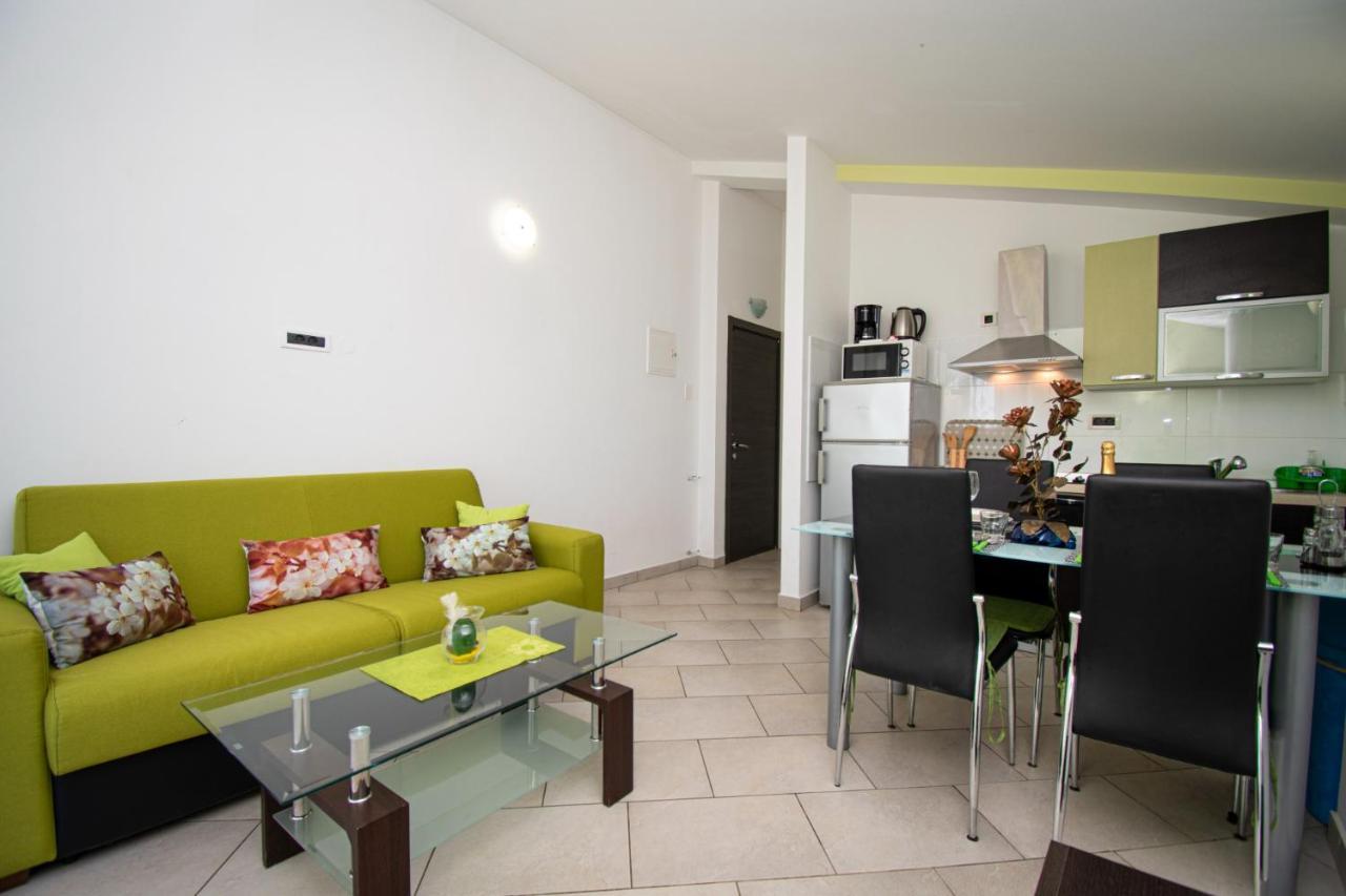 Apartments With Pool In Pula,Croatia Zewnętrze zdjęcie